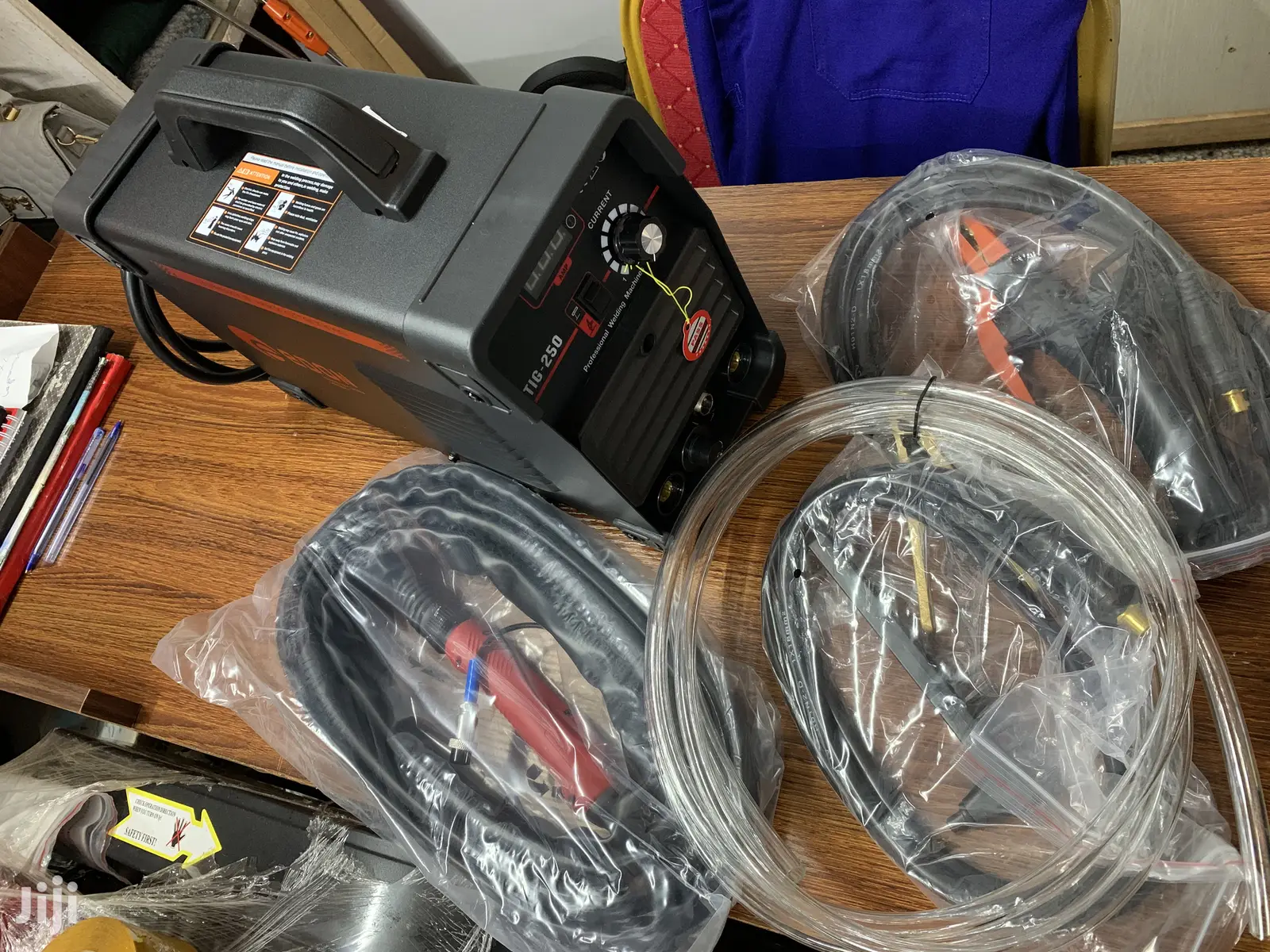 TIG 250 Welding Machine