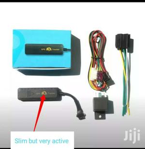 INVISIBLE Car Tracker