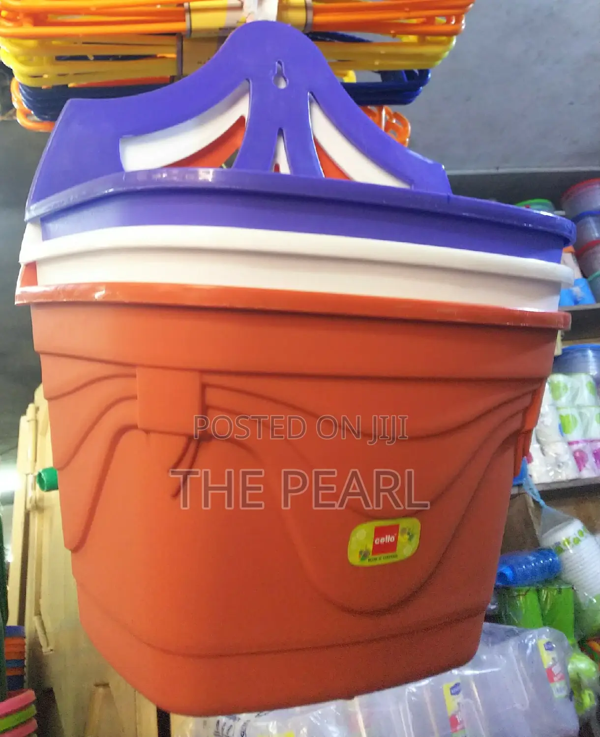 Plastic Wall Hanging Flower Pots