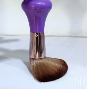 Multifunction Beauty Artist Large Makeup Brush-professional