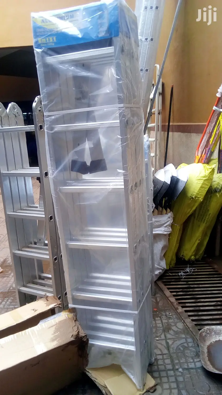 Ladder For 28ft