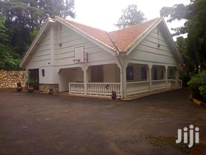 Five Bedroom House In Kololo For Rent