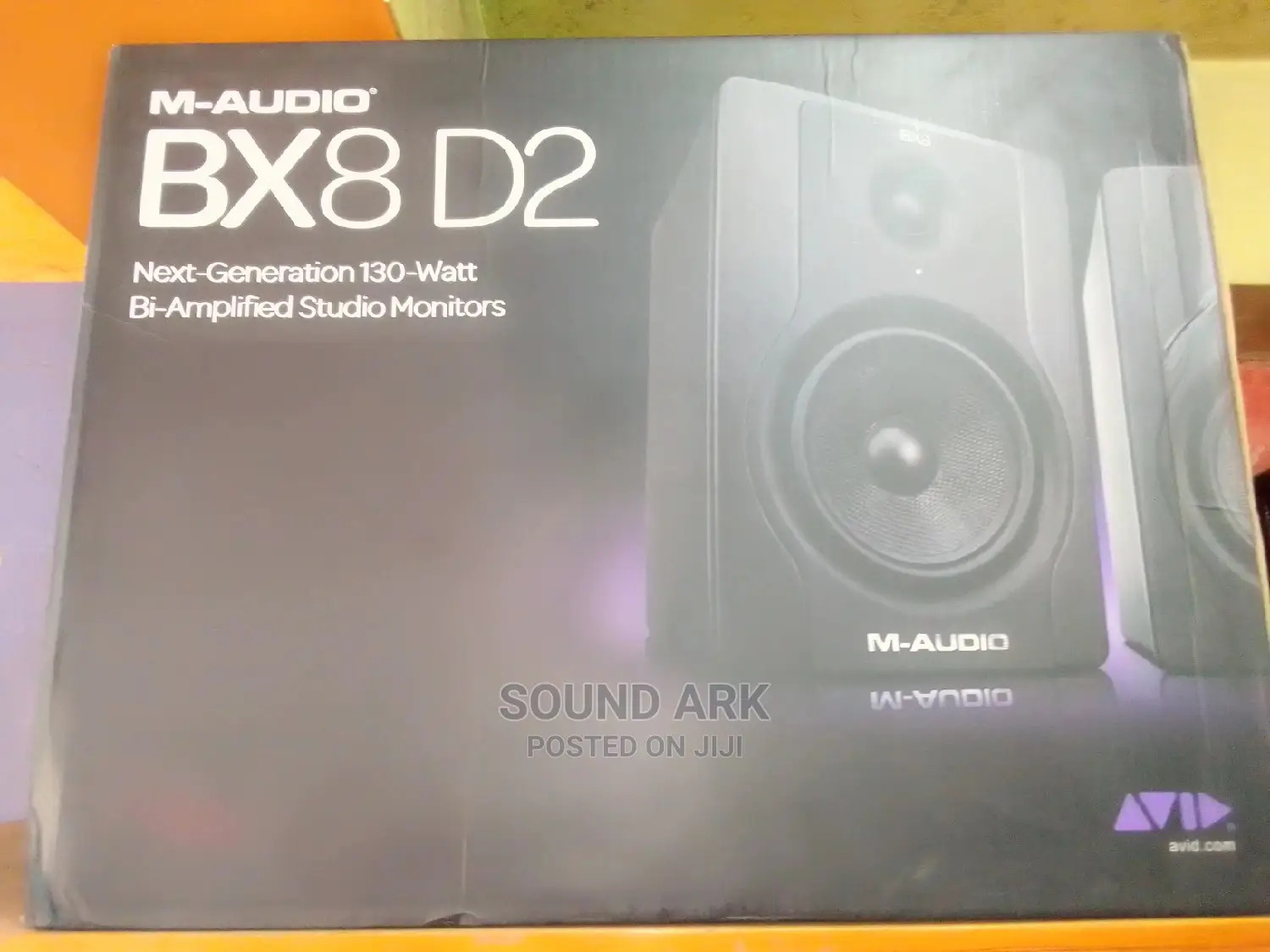 Studio Monitors Bx8 D2