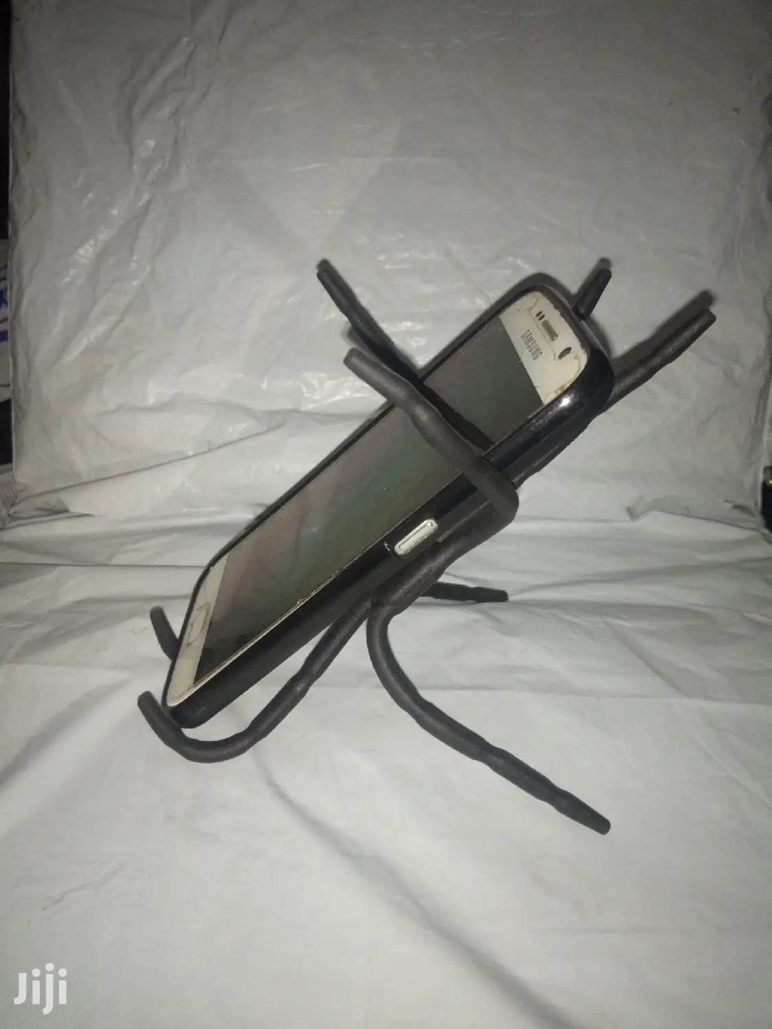 Perfect Changeable Phone Stand Foldable and Universal