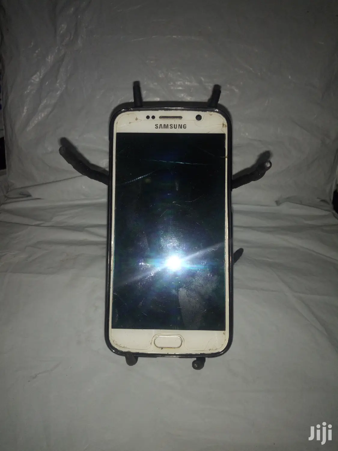 Perfect Changeable Phone Stand Foldable and Universal