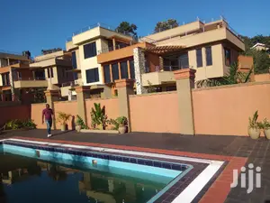 Munyonyo 7 Bedroom Mansion For Sale