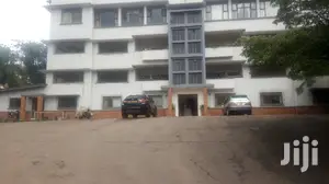 3bdrm Apartment in Central Division for Rent