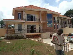 6 Bedroom House In Kira For Sale