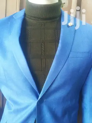 Pullnecks And Nice Blazers