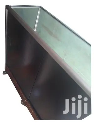 4ft Aluminium and Acrylic(4mm) Display