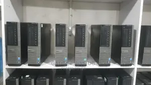 Desktop Computer Dell 4GB Intel Core I3 500GB