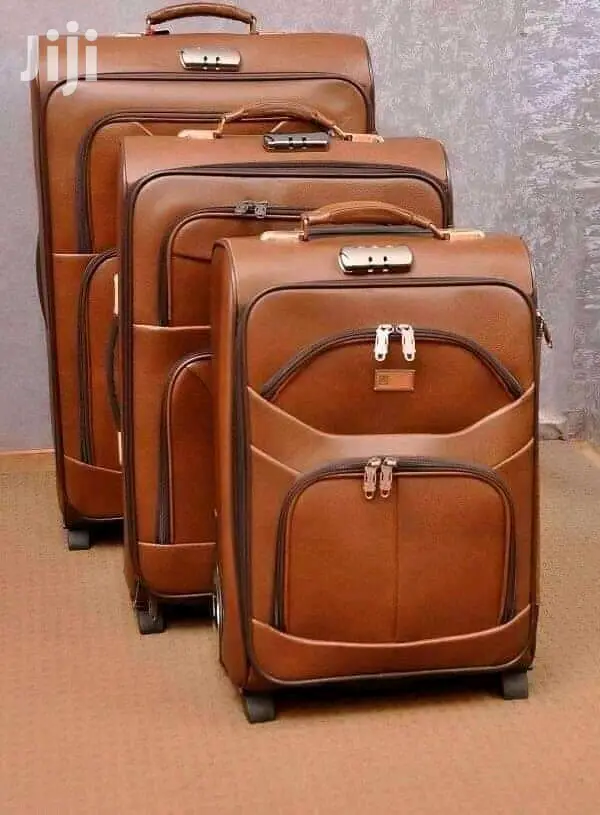 Aset Off Leather Travel Case
