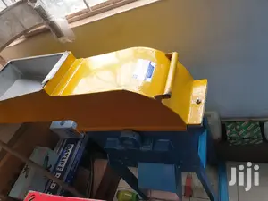 Feed Milling Machine