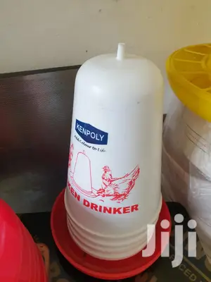 Chicken Drinker