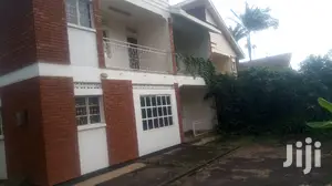 Spacious Town House