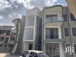 Kiwatule 3bedroom Condominiums With Maid’S Room on Sell