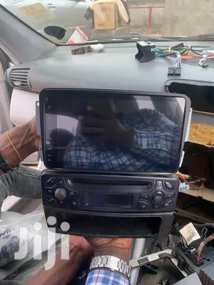 Android Customized Radio for Benz C200