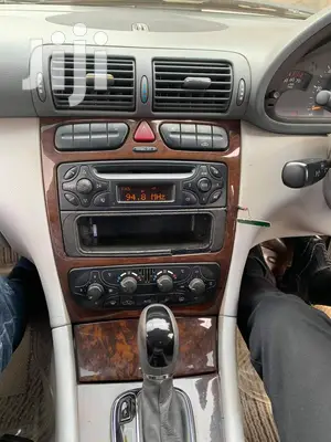 Android Customized Radio for Benz C200