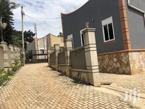 Najjera Town House on Sell