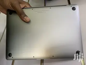 Laptop Apple MacBook 8GB Intel SSD 256GB