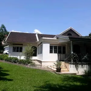 5bdrm Bungalow in Central Division for sale