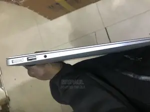 Laptop Apple MacBook Air 2017 8GB Intel Core I5 SSD 128GB