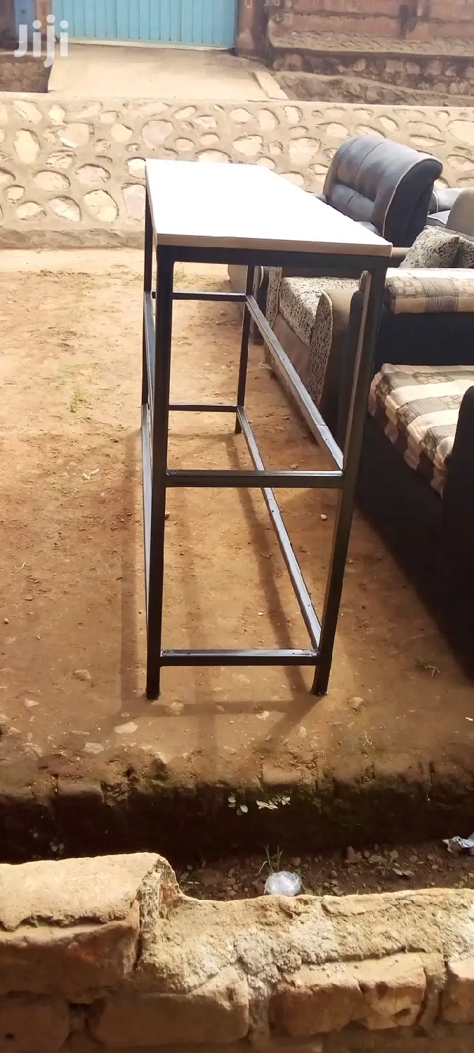 Shelves/ Storage Rack/ Table