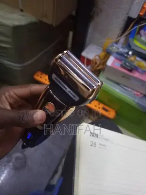 3 in 1 Rechargeable Shaver