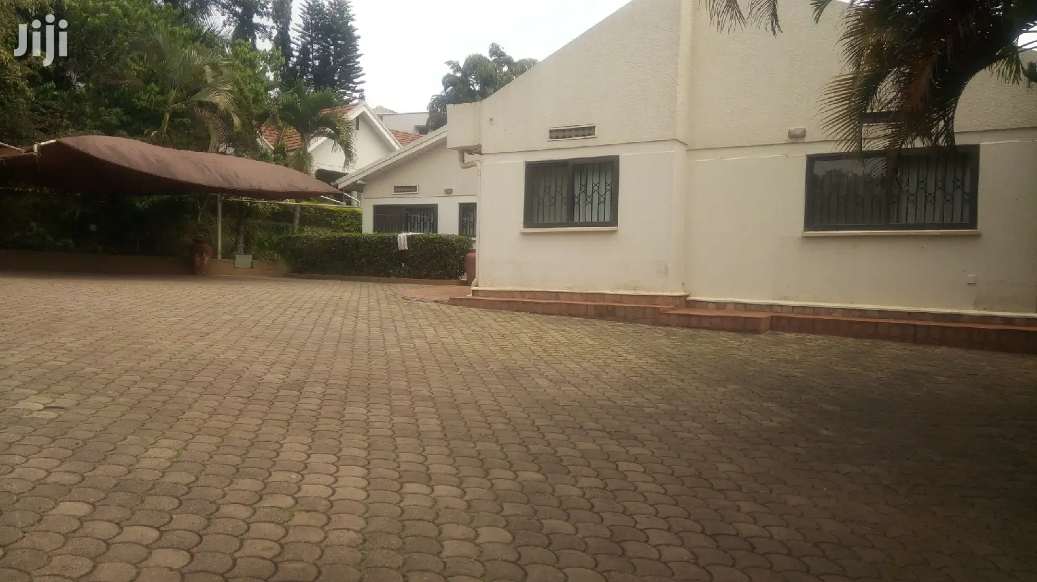 Executive Villa