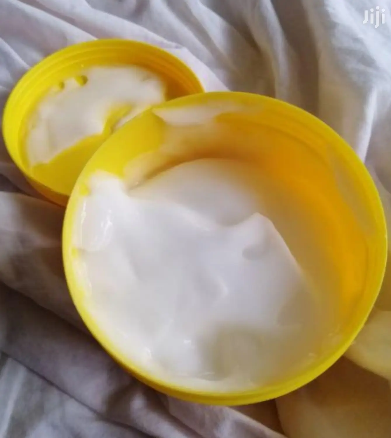 AHA 70% X2 Whitening Body Cream