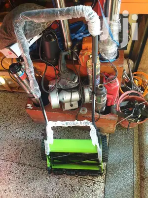 Manual Roll Brush Cutter
