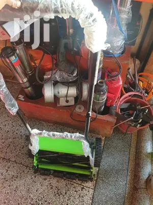 Manual Roll Brush Cutter