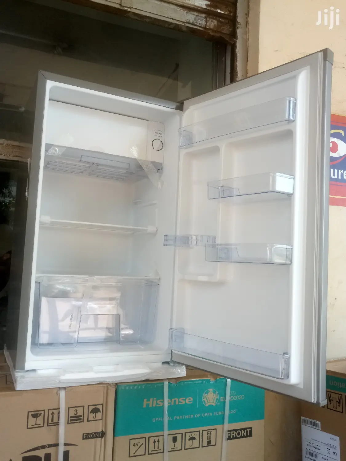 Silver 120LITRES Hisense