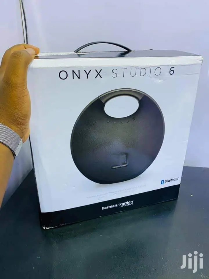 Harman Kardon Onyx Studio 6