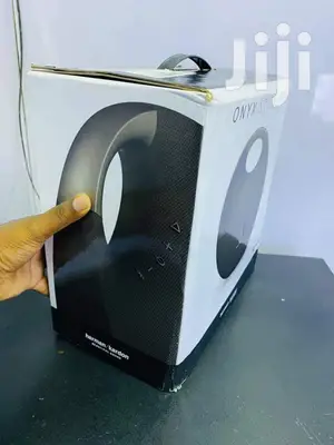 Harman Kardon Onyx Studio 6