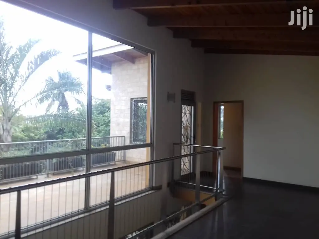 Spacious Homestead