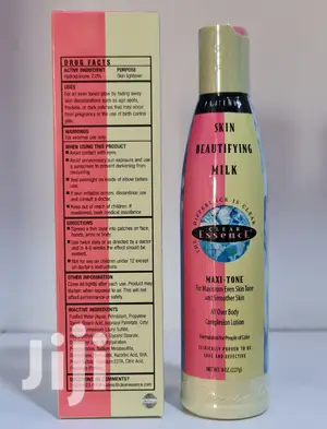 Clear Essence Platinum Line Maxi Tone Skin Beautifyng Lotion