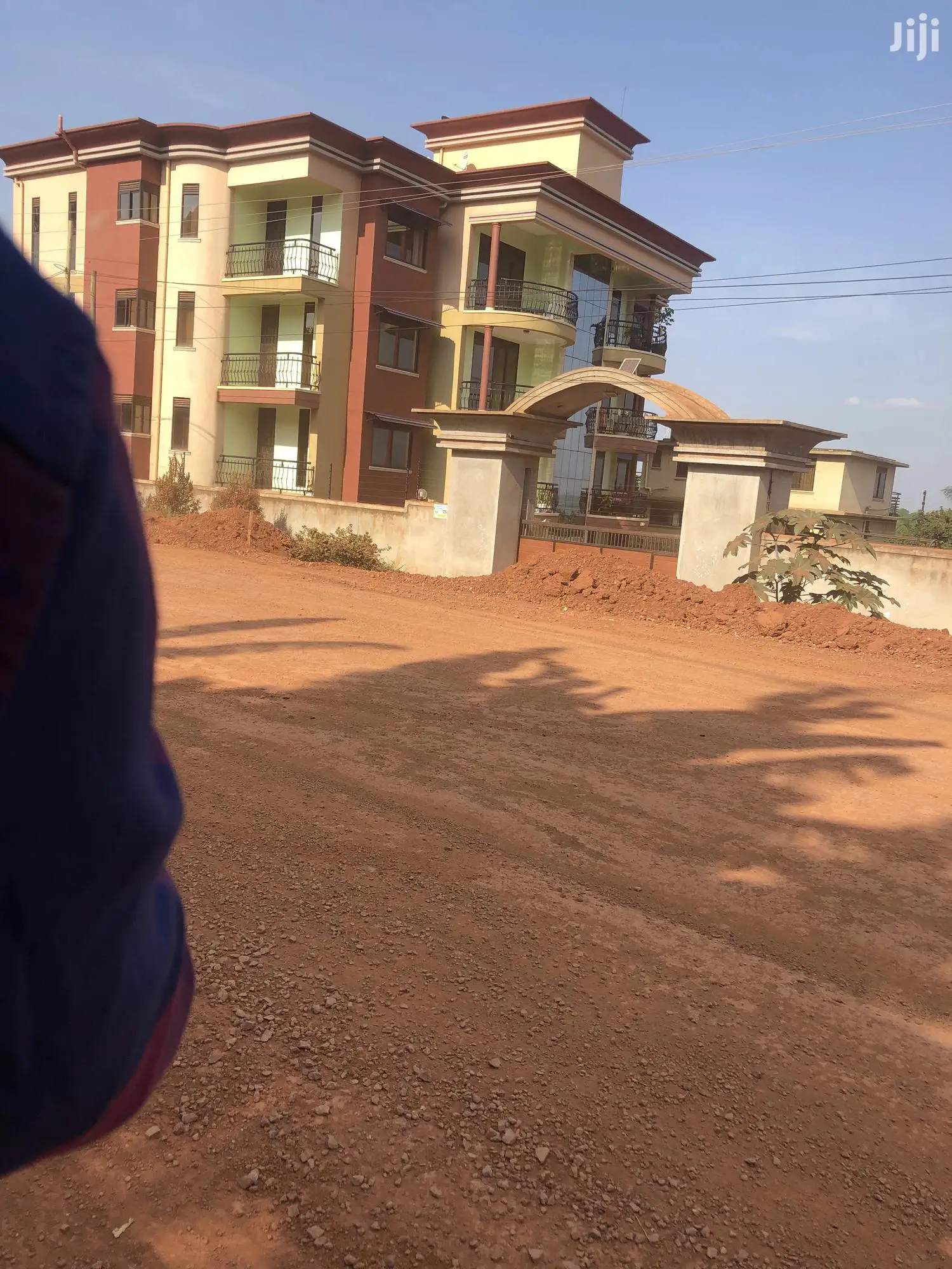 Bunga Apartments For Sale