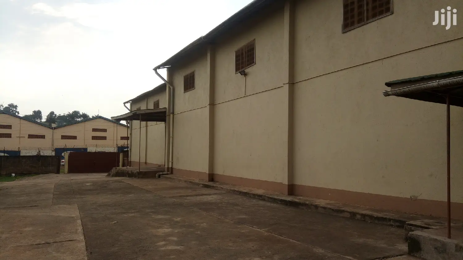Warehouse Stores