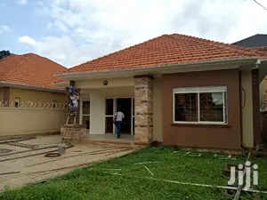 Kira New Crib by the Tarmack on Faster Sell