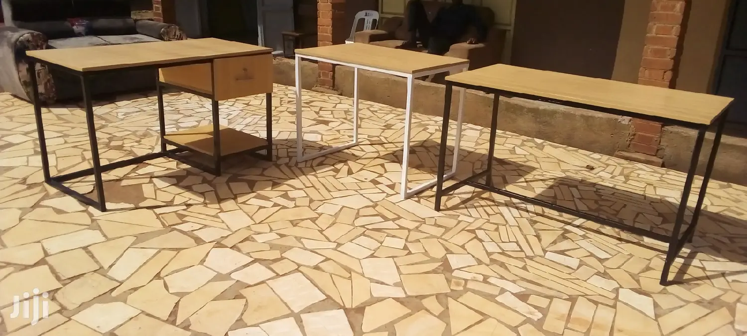 Modern Office Desks