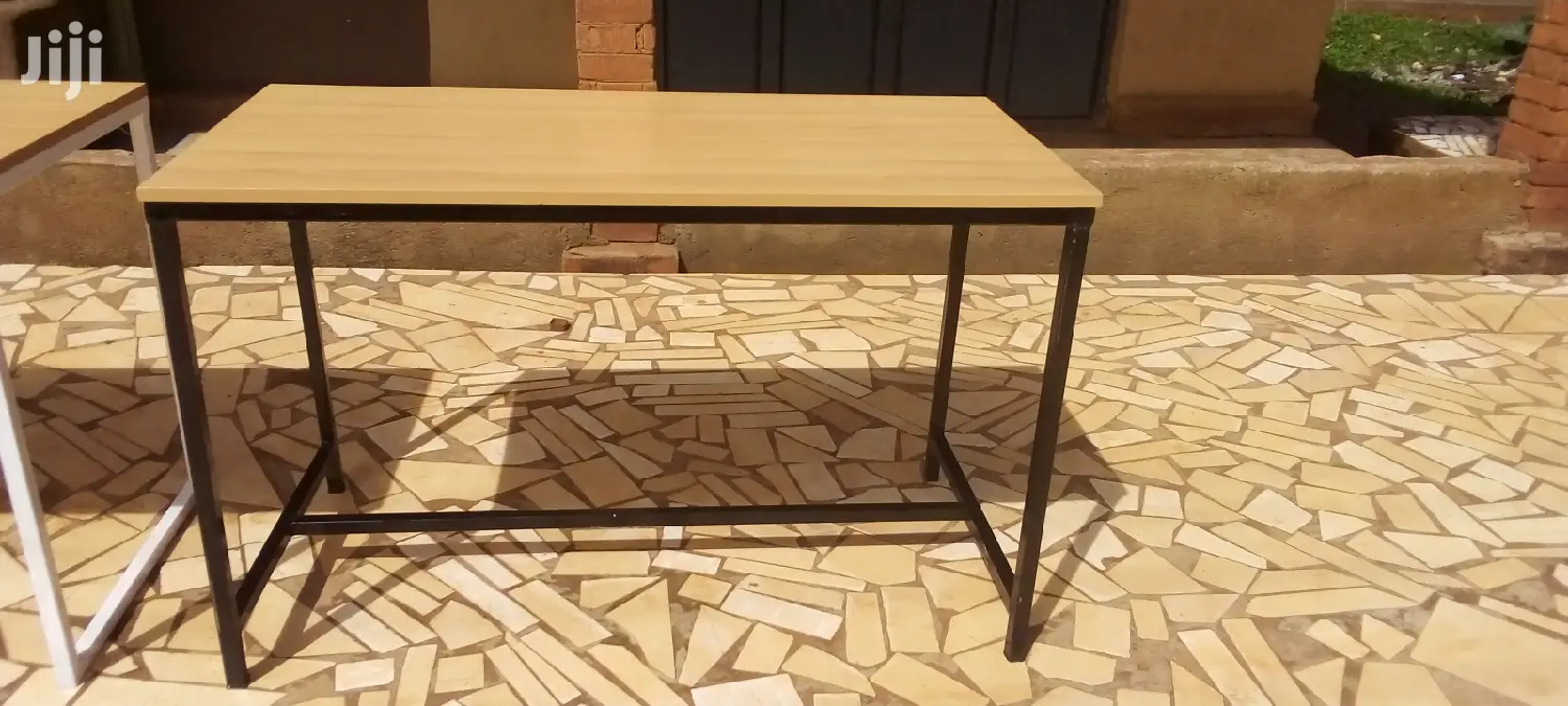 Modern Office Desks