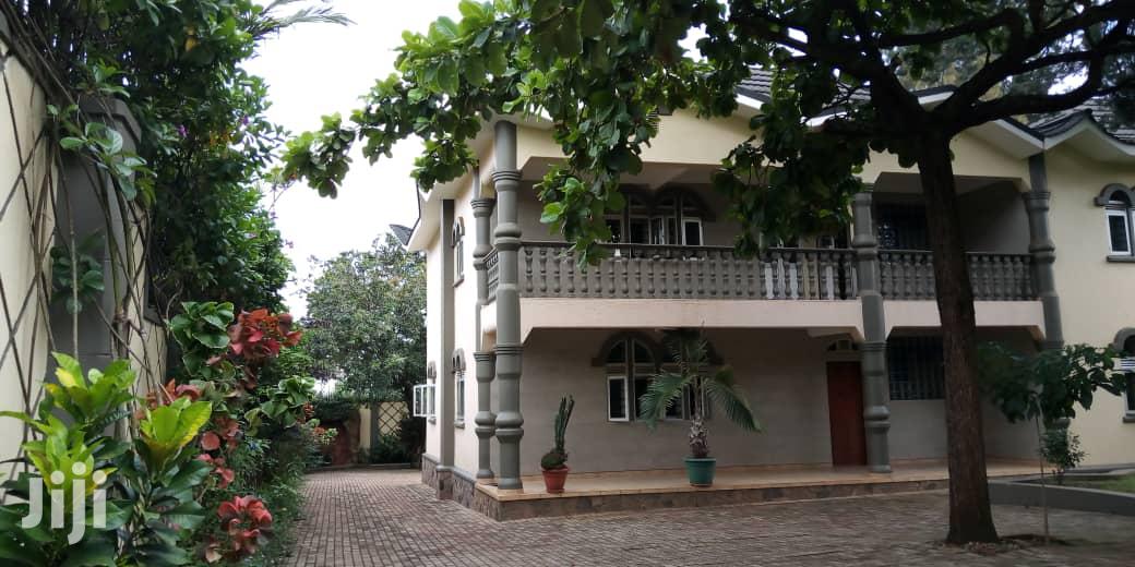 A Mansion For Rent In Bugoloobi