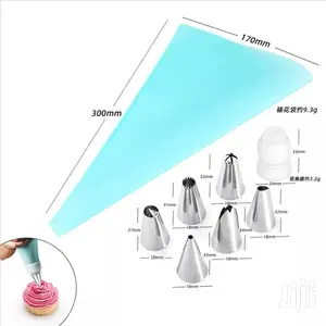 8pcs Icing Piping Set.