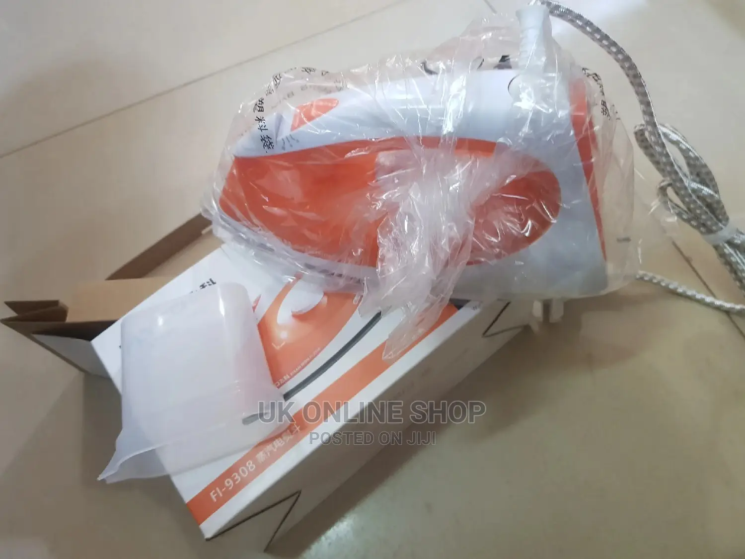 Flyco Steam Iron