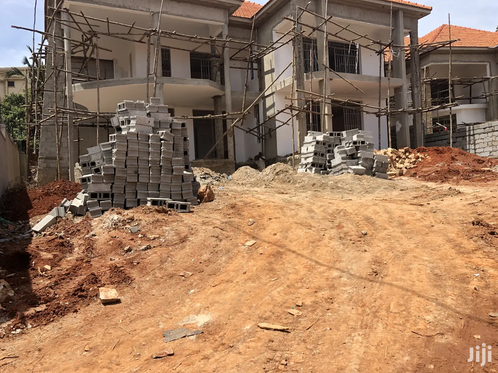 Mansion in Kiwatule Almost Complete on Sell
