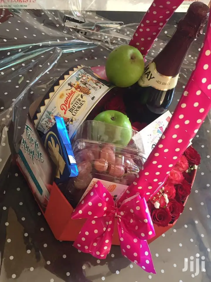 Gifts, Flowers
