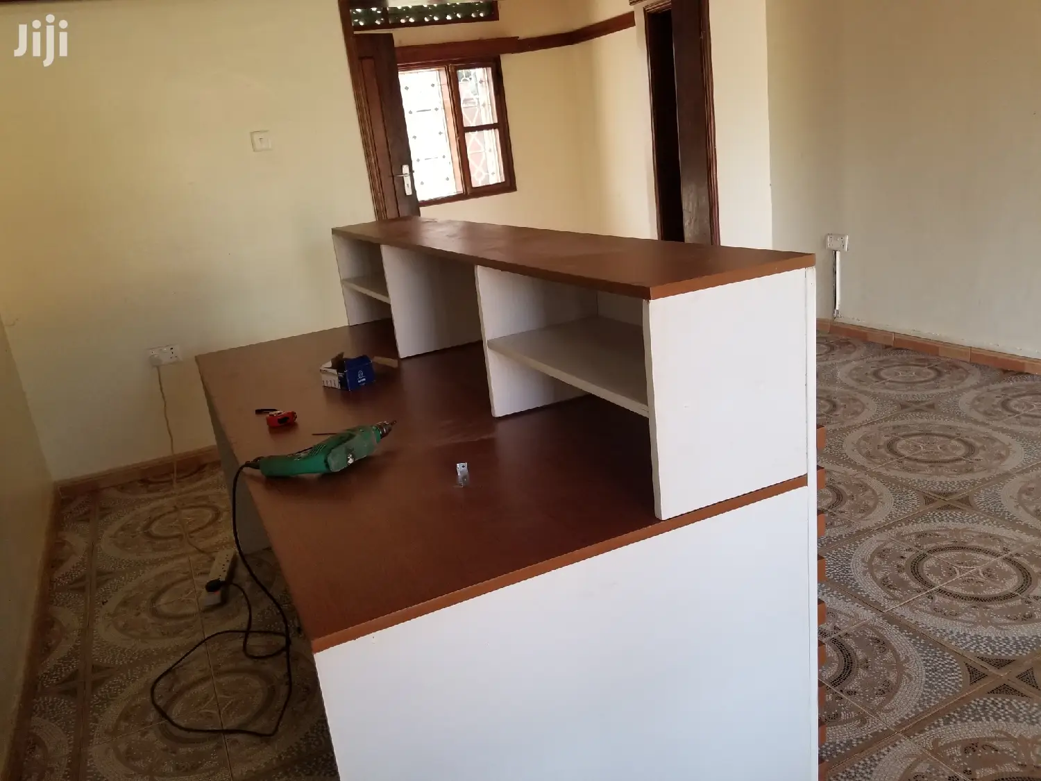 Reception Desks/ Counters