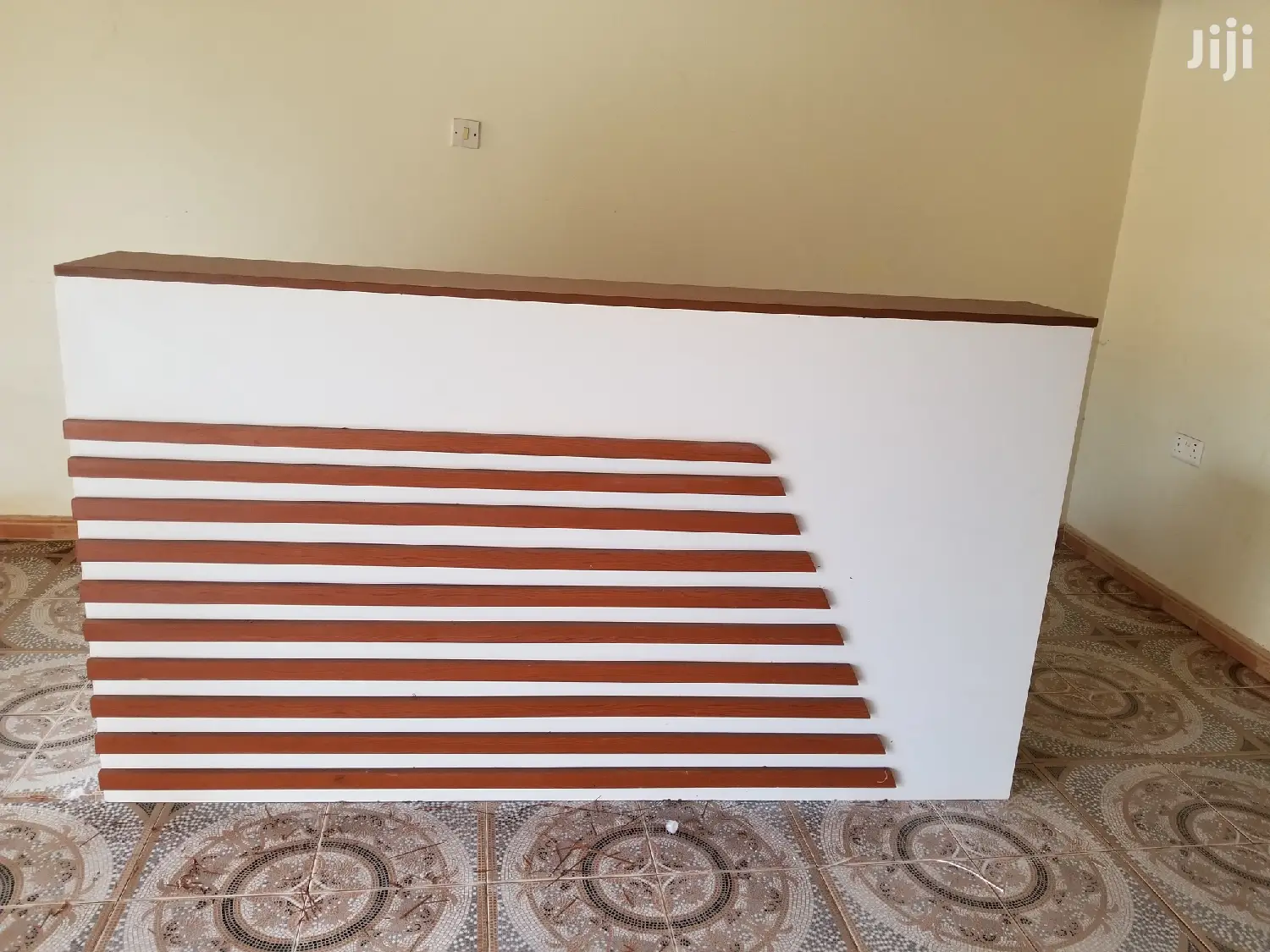 Reception Desks/ Counters