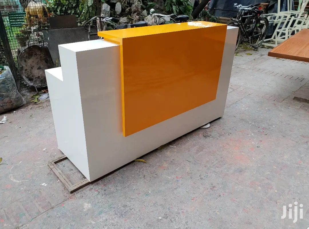 Reception Desks/ Counters